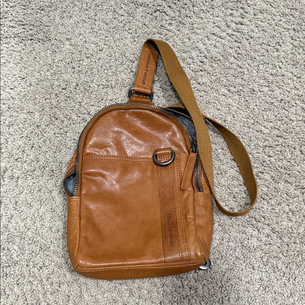 Spikes and sparrow Tan Leather Belt Bag